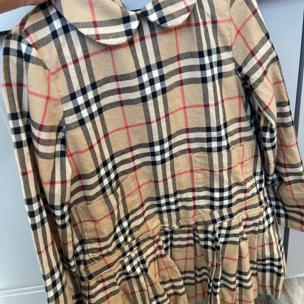 Burberry 6Y Dress - Picture 3 of 8
